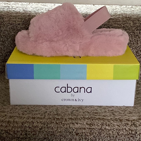 Cabana by crown and ivy slides - Picture 1 of 4